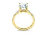 Заредете изображението в галерията: Clarette – годежен пръстен с централен диамант 2 ct и диаманти по халката в 14К жълто злато
