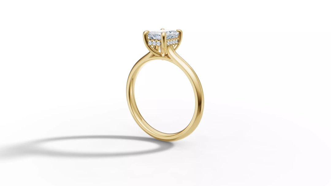 Aureta – годежен пръстен с правоъгълен диамант 1 ct и скрит ореол в 14К жълто злато