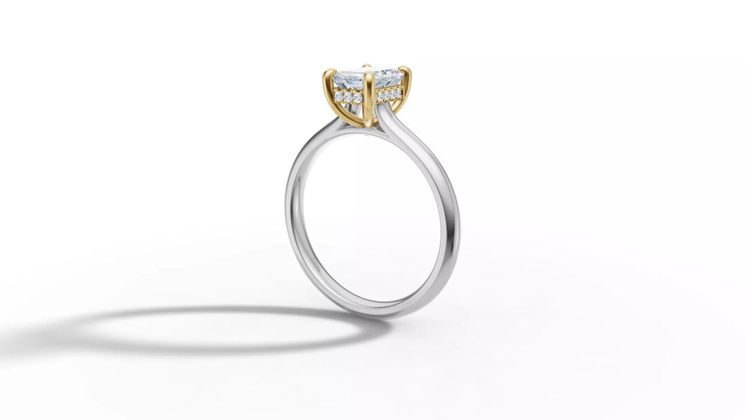 Aureta – годежен пръстен с правоъгълен диамант 1 ct и скрит ореол в 14К бяло злато с жълто злато