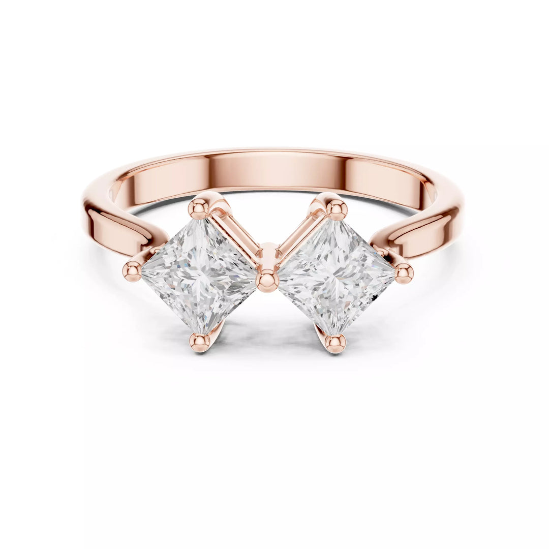 Duo Amor – годежен пръстен с два диаманта Princess в 14K розово злато
