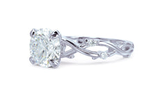 Florena – годежен пръстен с кръгъл диамант 1 ct и флорален усукан дизайн в 14К бяло злато