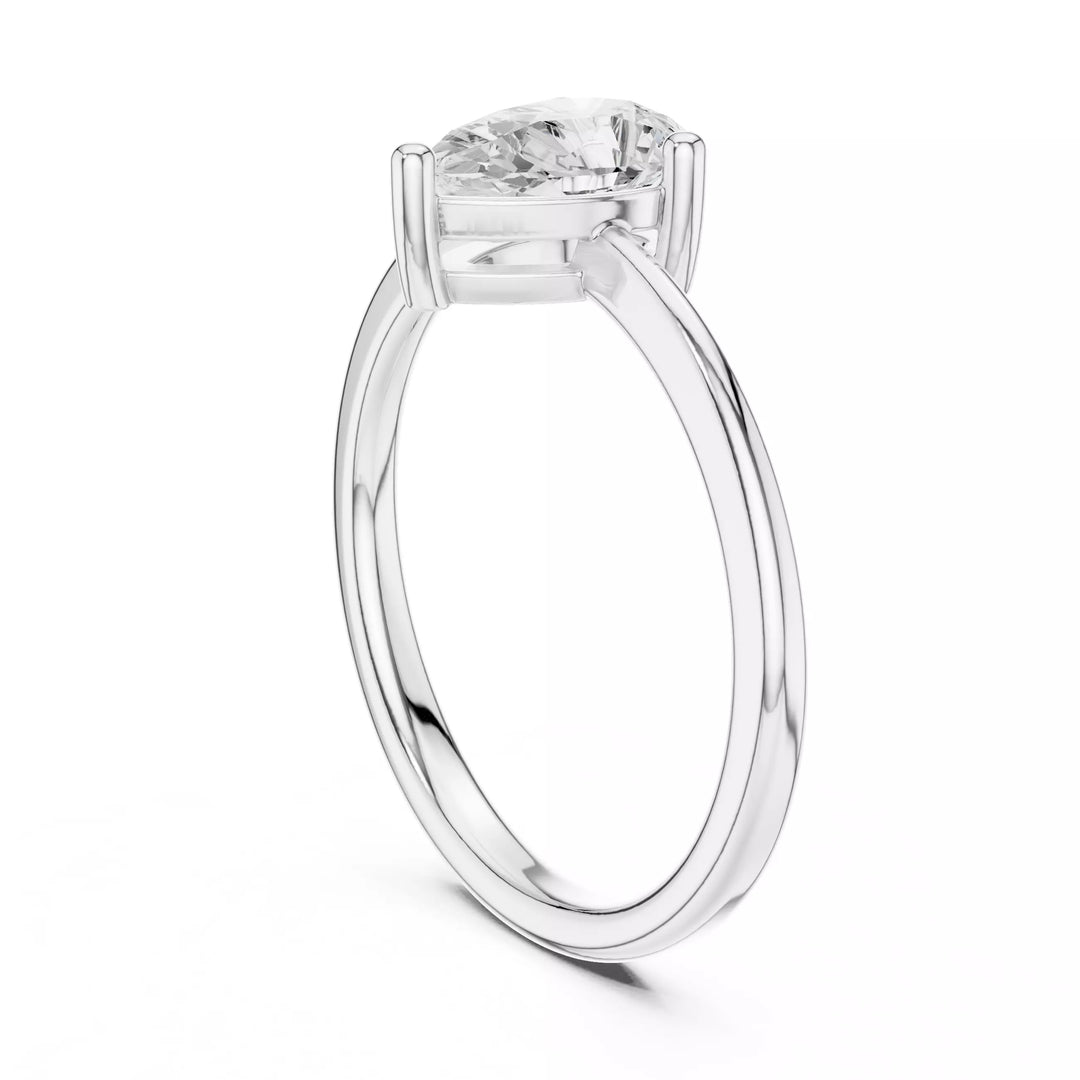 Lacrima – годежен пръстен с диамант капка - pear 0.90 ct в 14К бяло злато
