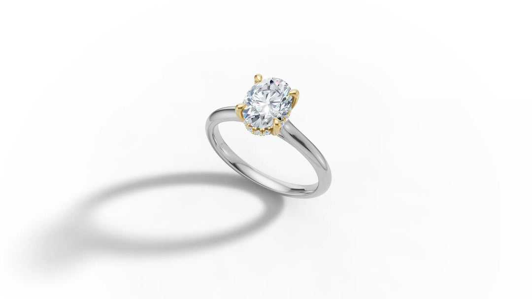 Luciva – годежен пръстен с овален диамант 1 ct и скрит ореол в 14К бяло злато с жълто злато