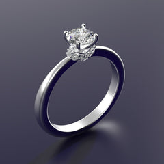 Regalis Passio – Годежен пръстен солитер с диамант и скрита корона от диаманти в бяло злато