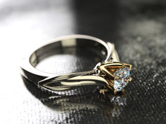 Valor - Годежен пръстен с диамант 0.50 ct. комбинация бяло и жълто злато